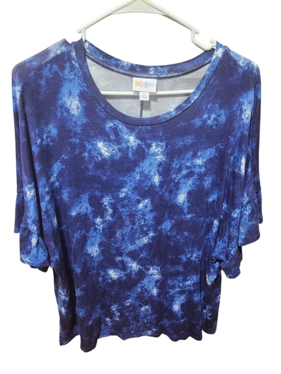 Tops - LuLaRoe Blue Ladies Top